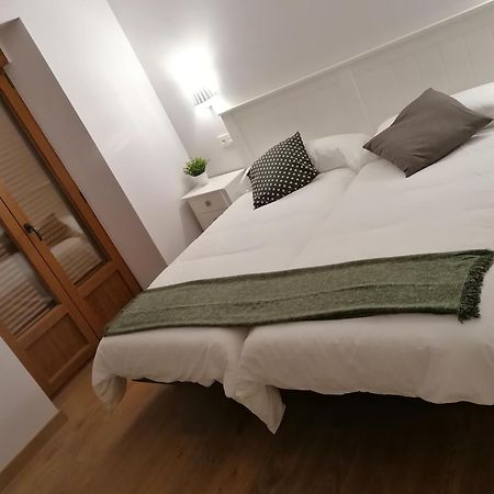 Casa Perazancas At 34-49 Hostel Kültér fotó